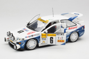 Ford Escort RS Cosworth Mobil 1 #6 F. Delecour / D. Grataloup Rally Monte Carlo Night Version Winner 1994 UT Models 1:18 3945 — bild 2 av 8