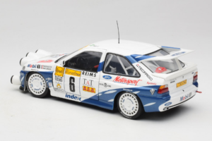 Ford Escort RS Cosworth Mobil 1 #6 F. Delecour / D. Grataloup Rally Monte Carlo Night Version Winner 1994 UT Models 1:18 3945 — bild 7 av 8