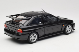 Ford Escort RS Cosworth Black Metallic Minichamps 1:18 150089020 Metall — bild 3 av 8