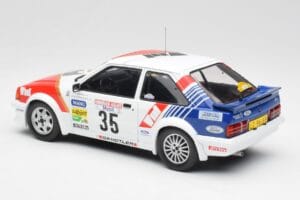 Ford Escort RS Turbo #35 AcD STH Hunsruck Rally 1985 MCG 1:18 MCG18422 Metall — bild 5 av 6