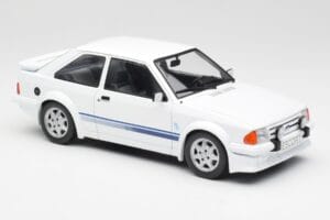 Ford Escort RS Turbo Vit MCG 1:18 MCG18419 Metall — bild 4 av 6