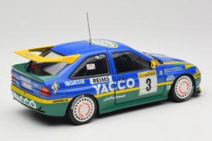 Ford Escort #3 Yacco L. Bernardini / B. Occelli Rally Monte Carlo Winners 1996 UT Models 1:18 180968203-R1 Metall — bild 3 av 8