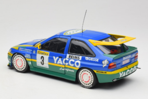 Ford Escort #3 Yacco L. Bernardini / B. Occelli Rally Monte Carlo Winners 1996 UT Models 1:18 180968203-R1 Metall — bild 7 av 8