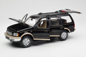 Ford Expedition Eddie Bauer Svart UT Models 1:18 22710 Metall — bild 3 av 7