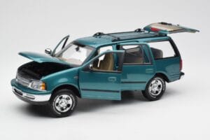 Ford Expedition XLT Grön Metallic UT Models 1:18 22717 Metall — bild 2 av 8