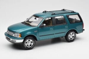 Ford Expedition XLT Grön Metallic UT Models 1:18 22717 Metall