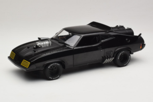 Ford Falcon XB Interceptor Mad Max 2 The Road Warrior AUTOart 1:18 72745 Metall