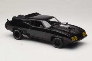 Ford Falcon XB Interceptor Mad Max 2 The Road Warrior AUTOart 1:18 72745 Metall — bild 6 av 8