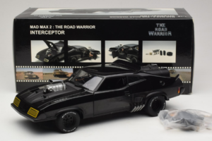 Ford Falcon XB Interceptor Mad Max 2 The Road Warrior AUTOart 1:18 72745 Metall — bild 8 av 8