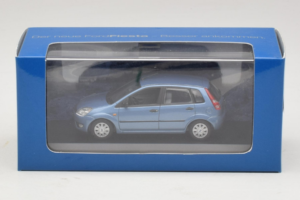 Ford Fiesta Mk5 4-Door Ljusblå Minichamps 1:43 FIESTA002 Metall — bild 4 av 4
