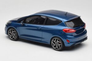 Ford Fiesta Mk8 ST Blå DNA 1:18 DNA000092 Resin — bild 5 av 6