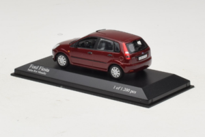 Ford Fiesta Mk5 Röd Metallic Minichamps 1:43 400081101 Metall — bild 3 av 4