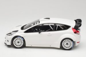 Ford Fiesta RS WRC Street Mk7 Vit Minichamps 1:18 151110890 Metall — bild 3 av 6