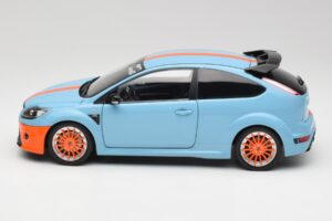 Ford Focus RS LM Classic Edition Gulf 1968 Ford GT40 Tribute Minichamps 1:18 100080068 Metall — bild 4 av 8