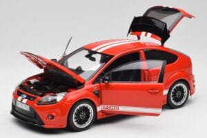 Ford Focus RS LM Classic Edition Race Red 1967 Ford Mk IV Tribute Minichamps 1:18 100080067 Metall — bild 2 av 8