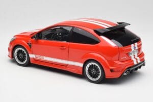 Ford Focus RS LM Classic Edition Race Red 1967 Ford Mk IV Tribute Minichamps 1:18 100080067 Metall — bild 7 av 8