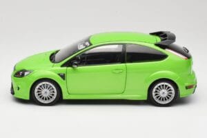 Ford Focus RS Mk2 Green Metallic Minichamps 1:18 100080001 Metall — bild 4 av 8