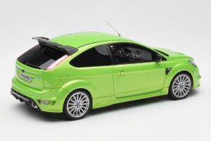 Ford Focus RS Mk2 Grön Otto 1:18 OT381 Resin — bild 2 av 6