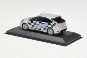 Ford Focus RS Mk2 Toy Fair Nuremberg 2010 Minichamps 1:43 403088105 Metall — bild 3 av 4