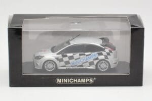 Ford Focus RS Mk2 Toy Fair Nuremberg 2010 Minichamps 1:43 403088105 Metall — bild 4 av 4