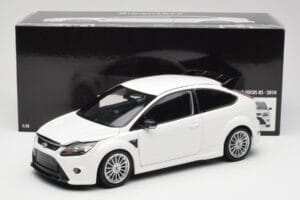 Ford Focus RS Mk2 Vit Minichamps 1:18 100080002 Metall — bild 8 av 8