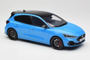 Ford Focus ST Edition Mk4 Azure Blue Otto 1:18 OT1186 Resin — bild 4 av 6