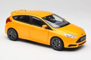 Ford Focus ST Mk2 Tangerine Scream Minichamps 1:18 110082005 Metall — bild 6 av 8