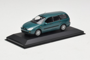 Ford Focus Mk1 Turnier Grön Minichamps 1:43 FOCUS003 Metall — bild 2 av 5