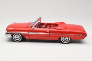 Ford Galaxie 500 Cabriolet Röd Sun Star 1:18 1420 Metall — bild 4 av 8