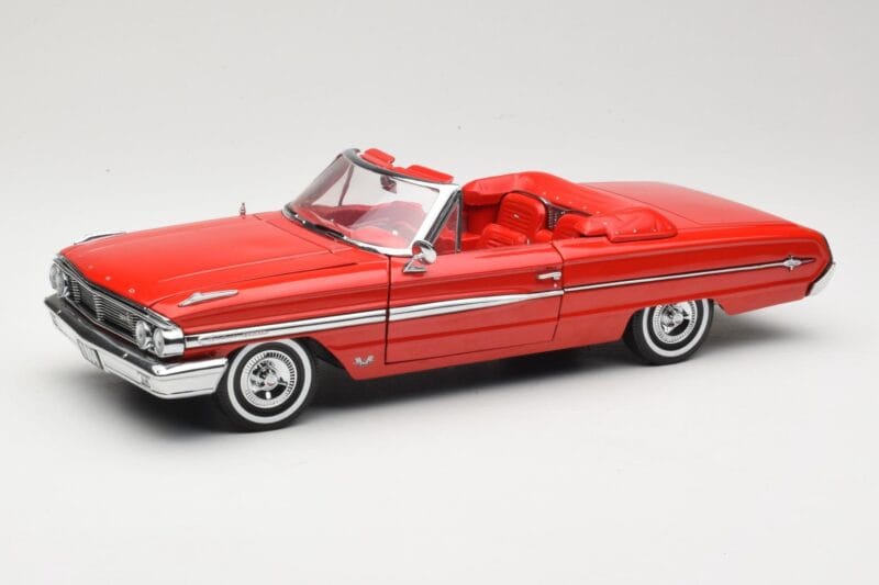 Ford Galaxie 500 Cabriolet Röd Sun Star 1:18 1420 Metall
