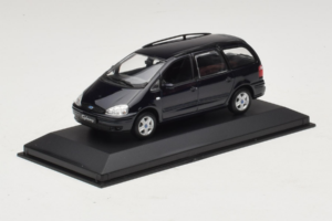 Ford Galaxy Mk2 Svart Minichamps 1:43 GALAXY002 Metall — bild 2 av 4