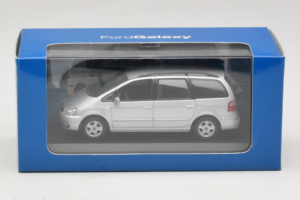 Ford Galaxy Mk2 Silver Minichamps 1:43 GALAXY001 Metall — bild 4 av 4