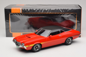 Ford Gran Torino Sport Röd IXO 1:18 18CMC263 Metall — bild 6 av 6