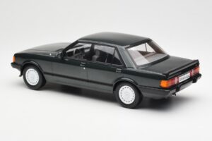 Ford Granada Mk2 2.8 Injection Mörkgrön MCG 1:18 MCG18263 Metall — bild 5 av 6