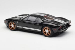 Ford GT Svart Med Vita Ränder AUTOart 1:18 73023 Metall — bild 7 av 8