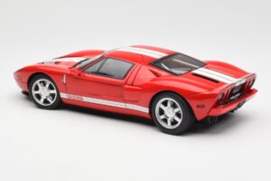 Ford GT Röd AUTOart 1:18 73021 Metall — bild 7 av 8