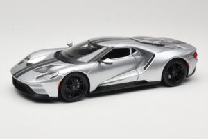 Ford GT Silver Maisto 1:18 31384 Metall