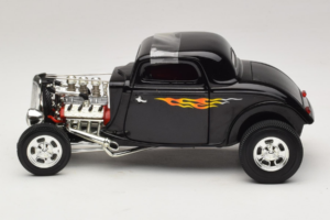 Ford Hot Rod Svart Rydell High Grease ERTL 1:18 36602 Metall — bild 3 av 6
