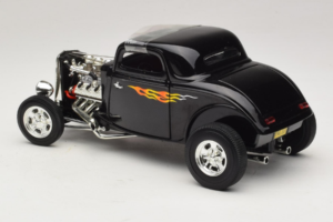 Ford Hot Rod Svart Rydell High Grease ERTL 1:18 36602 Metall — bild 5 av 6