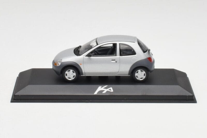 Ford Ka Mk1 Silvergrå Minichamps 1:43 130248 Metall