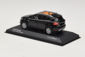 Ford Kuga Black Metallic Minichamps 1:43 400087202 Metall — bild 3 av 4