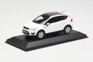 Ford Kuga Mk1 Vit Minichamps 1:43 KUGA001 Metall — bild 2 av 4
