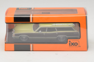 Ford LTD Country Squire Green Bronze IXO 1:43 CLC608N Metall — bild 5 av 5