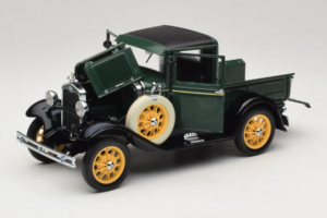 Ford Model A Pickup Valley Green Motor City 1:18 40003 Metall — bild 2 av 8