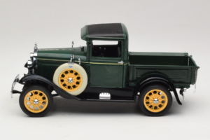 Ford Model A Pickup Valley Green Motor City 1:18 40003 Metall — bild 4 av 8