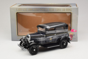 Ford Model A Tudor Police Car Motor City 1:18 43008 Metall — bild 6 av 6