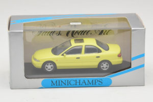 Ford Mondeo Mk1 Citrus Yellow Minichamps 1:43 MIN0821001 Metall — bild 4 av 4