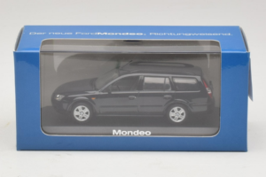 Ford Mondeo Mk3 Touring Svart Minichamps 1:43 MONDEO003 Metall — bild 4 av 4