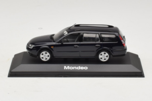 Ford Mondeo Mk3 Touring Svart Minichamps 1:43 MONDEO003 Metall