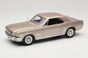 Ford Mustang 1964 1/2 Silver Mira 1:18 6127 Metall